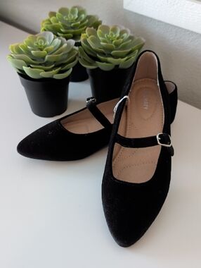 NWT...Old Navy Black Velvet Mary Jane Flats with Buckle Strap